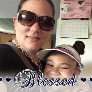 Meet your Posher, Genevieve